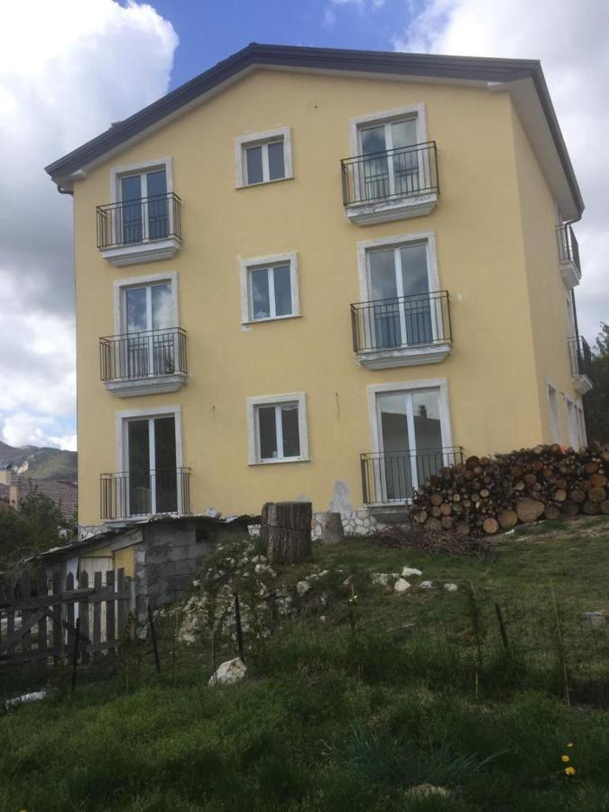 5 Miles Apt Appartement Rocca Cinquemiglia Buitenkant foto